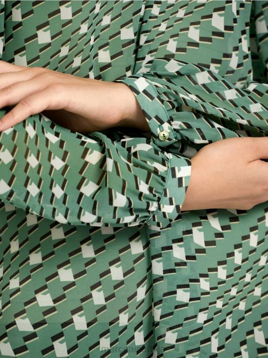 блуза у геометријском узорку Marc Cain D6881000 маховина зелена одећу