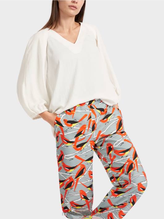 В-изрез „преиспитајте заједно блузу Marc Cain D688891 прљаво бело одећу