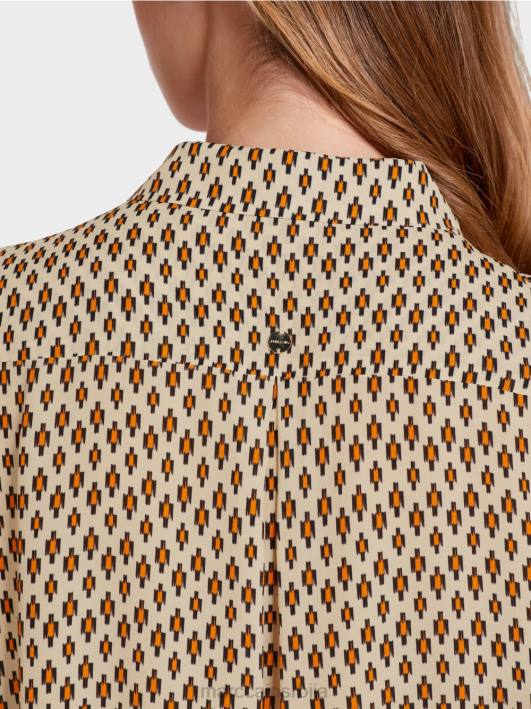 блуза од вискозе са штампом по целој површини Marc Cain D688917 цреме одећу