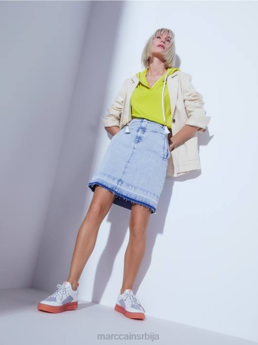 блејзер са платном који грли фигуру Marc Cain D688184 меког платна одећу