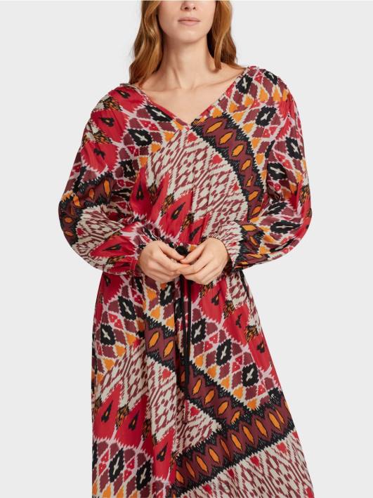 дуга хаљина са принтом по целом крају Marc Cain D68864 Бордо одећу
