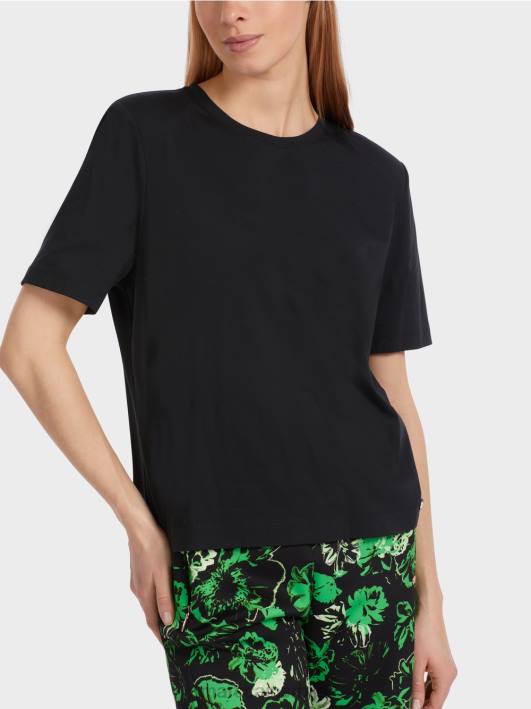 мајица кутијастог кроја Marc Cain D6881247 црн одећу