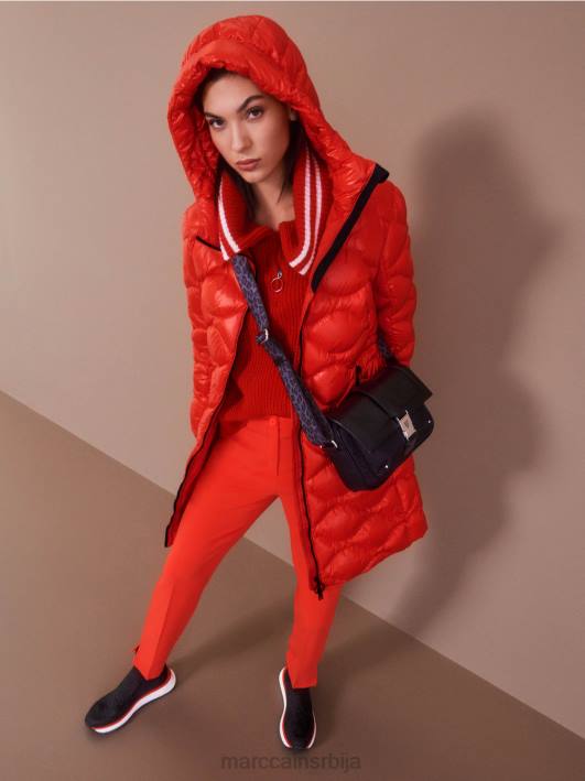 панталоне фусхун са бочним прорезима Marc Cain D688537 цампари одећу