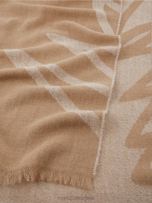 ткана марама од девичанске вуне Marc Cain D6881682 светла карамела прибор