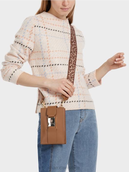 торба преко тела у уздужном формату Marc Cain D6881499 светла карамела прибор